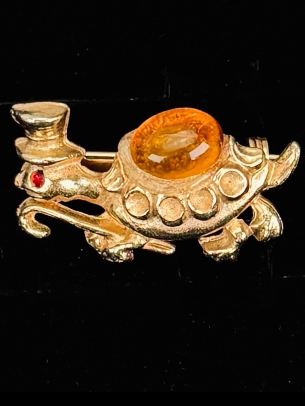 Goldtone Turtle Brooch with Amber Color Cabochon Accent
